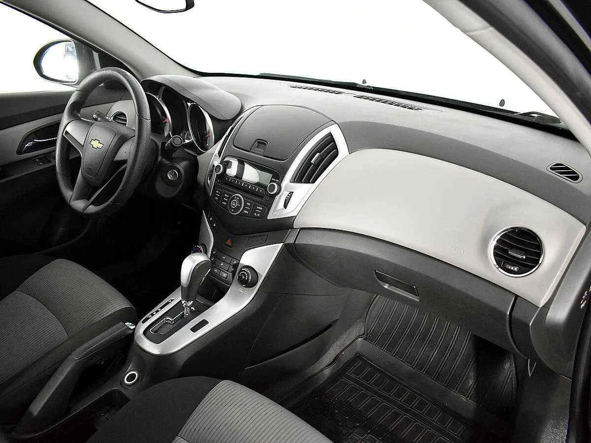Chevrolet Cruze, Черный, 2014, Автоматическая, 109 л.с., цена от 449 610 руб.