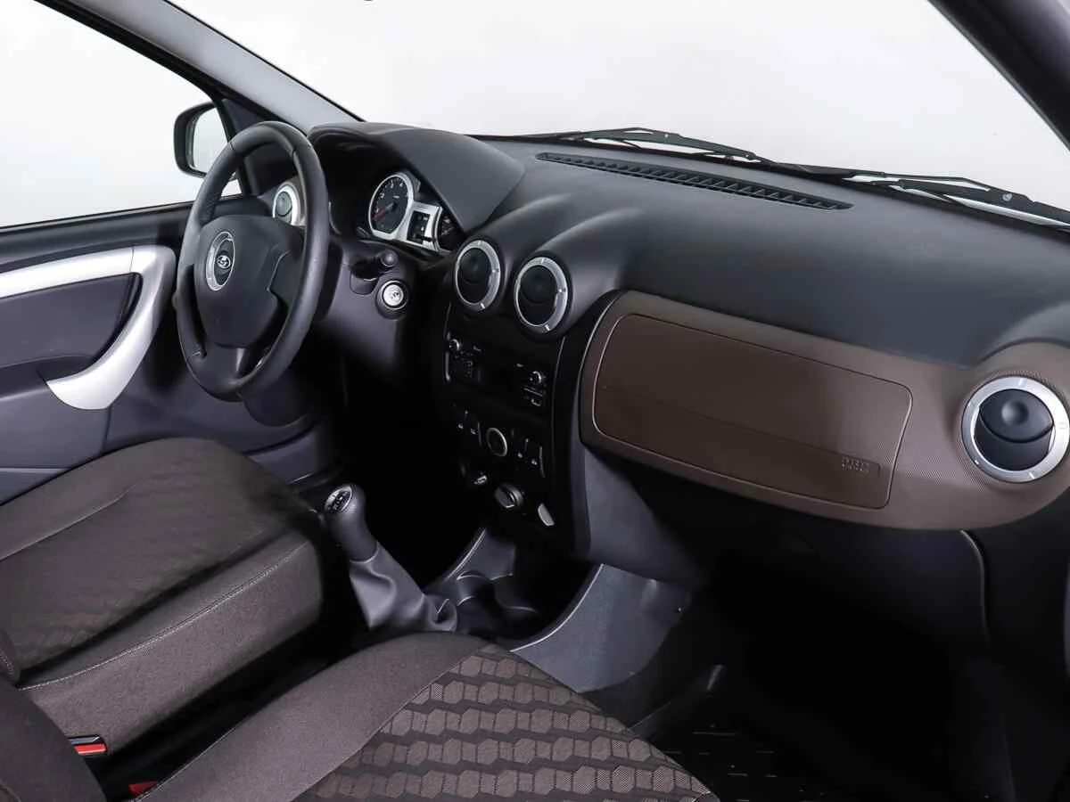 LADA Largus, Белый, 2020, Механическая, 106 л.с., цена от 471 000 руб.