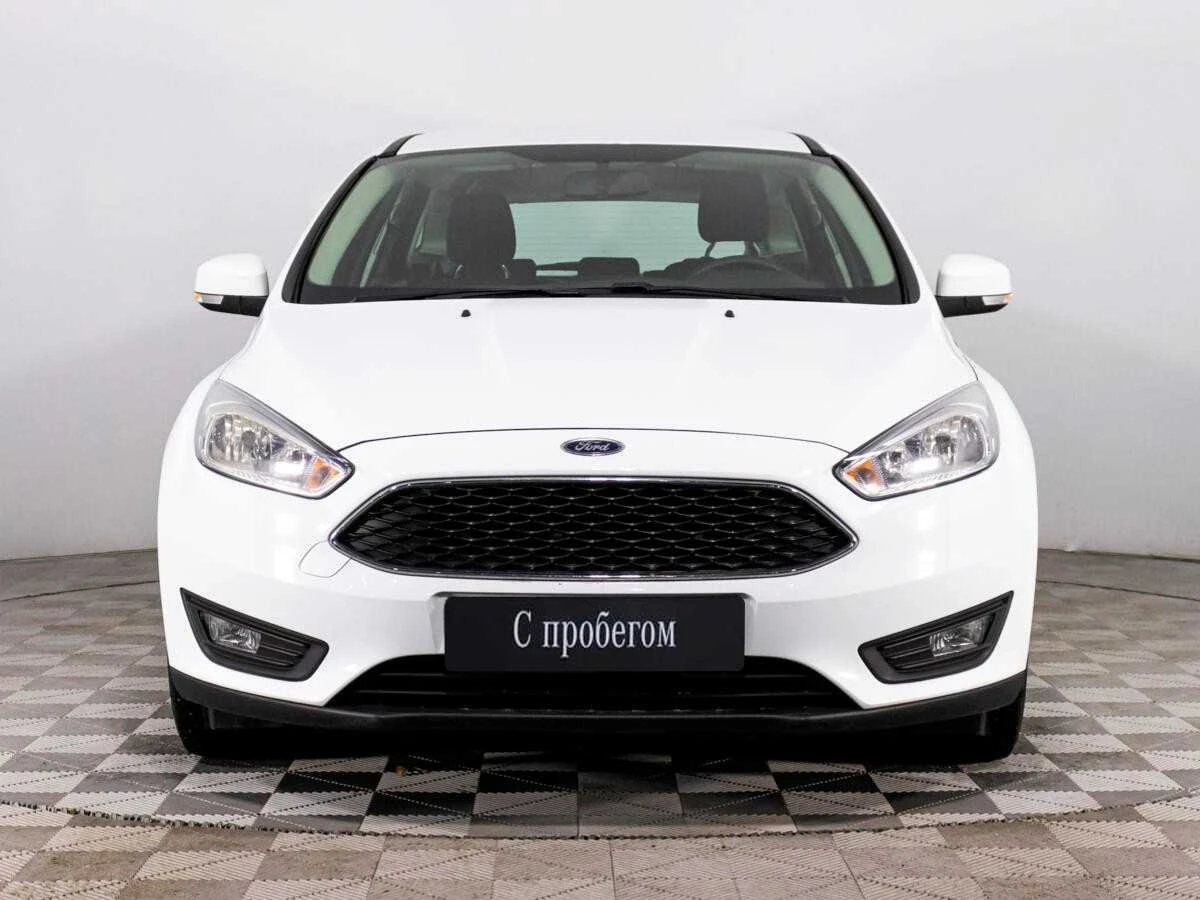 FORD FOCUS, Белый, 2018, Робот, 105 л.с., цена от 944 000 руб.