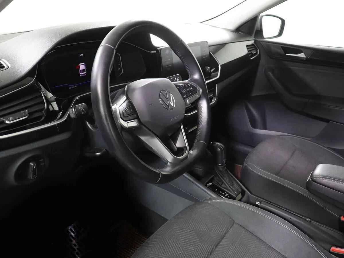 Volkswagen Polo, Серебряный, 2020, Автоматическая, 110 л.с., цена от 768 000 руб.