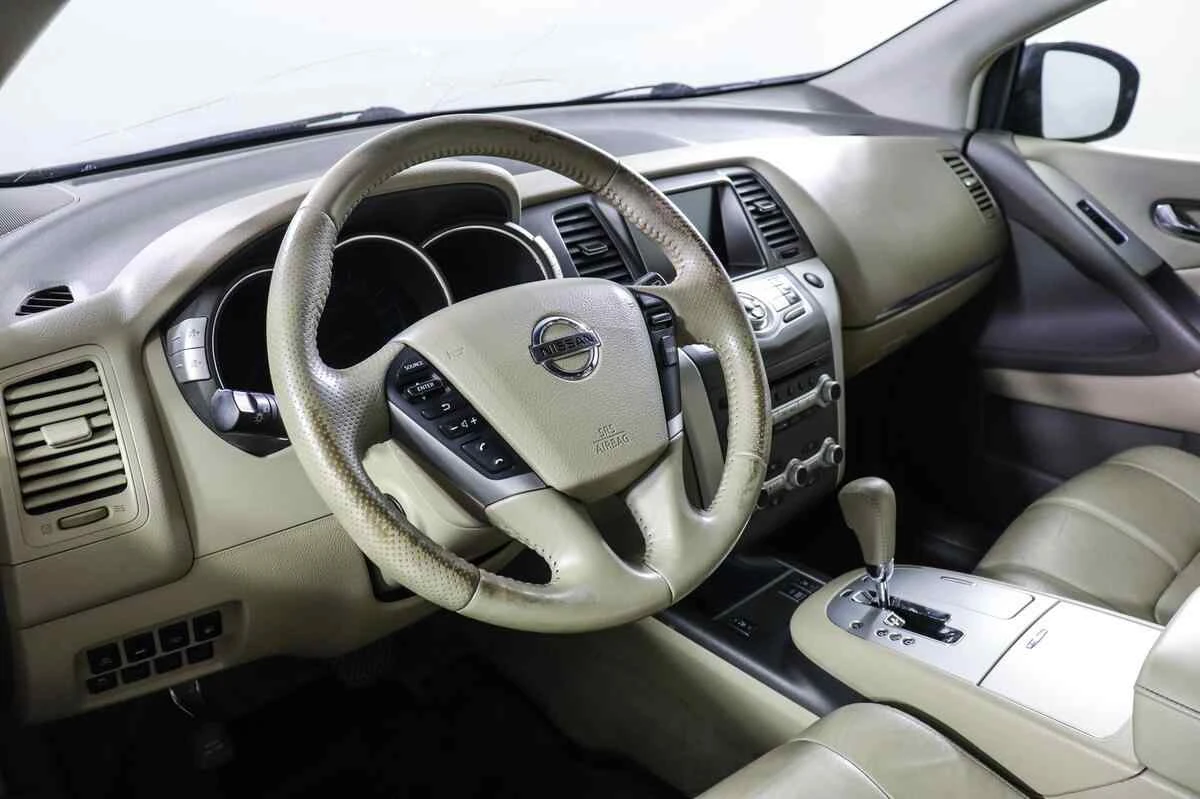 Nissan Murano, Бежевый, 2013, Вариатор, 249 л.с., цена от 929 000 руб.