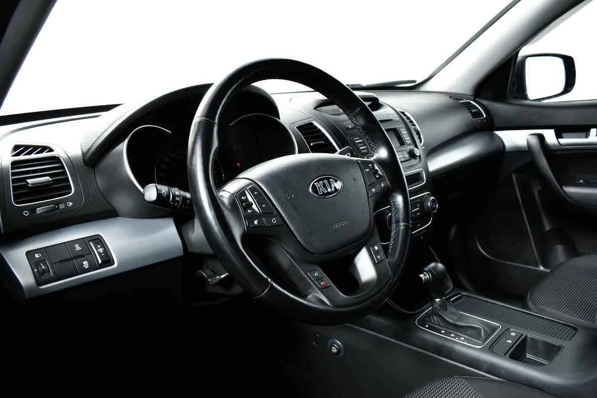 KIA Sorento, Коричневый, 2015, Автоматическая, 175 л.с., цена от 1 245 000 руб.