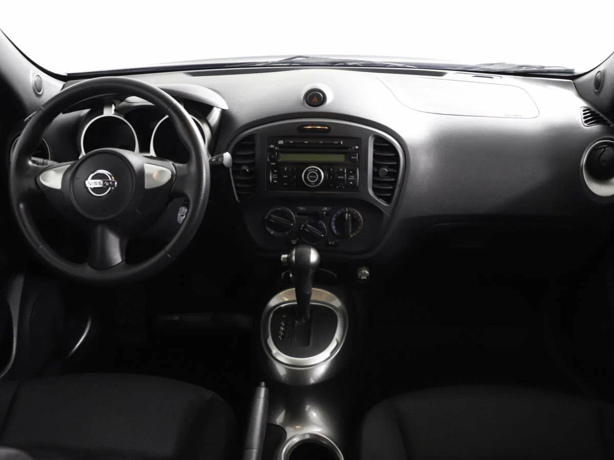 Nissan Juke, Серый, 2014, Вариатор, 117 л.с., цена от 573 000 руб.