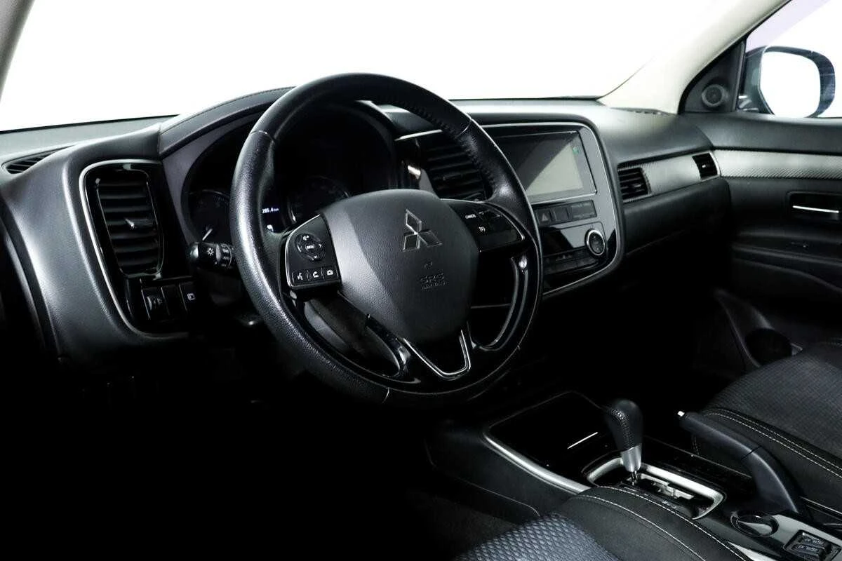 MITSUBISHI OUTLANDER, Черный, 2018, Вариатор, 146 л.с., цена от 1 241 600 руб.