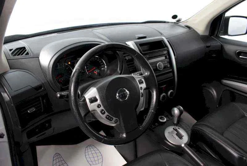 Nissan X-Trail, Серебряный, 2011, Вариатор, 169 л.с., цена от 789 000 руб.