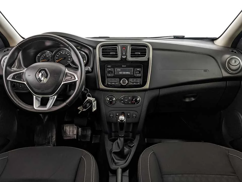 RENAULT SANDERO, Белый, 2018, Автоматическая, 102 л.с., цена от 732 800 руб.