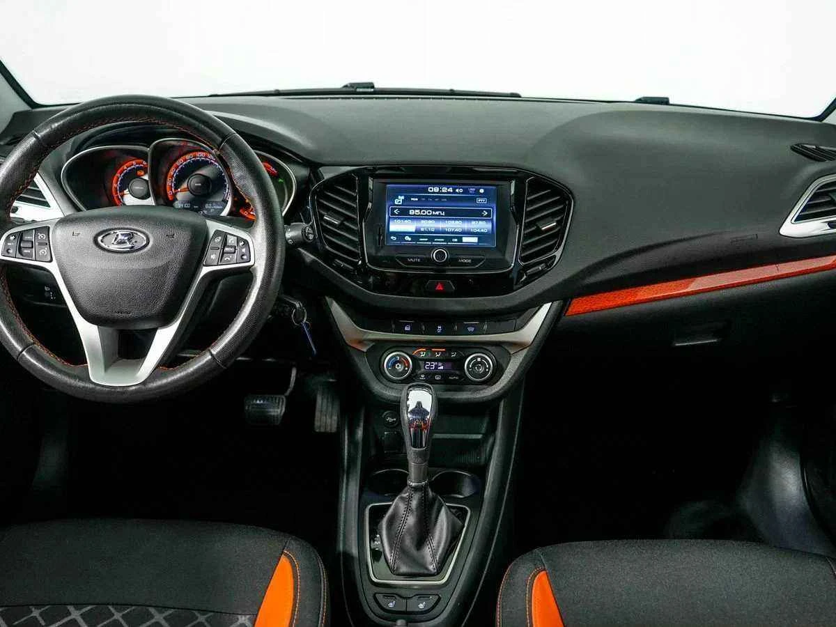 LADA Vesta SW Cross, Черный, 2019, Вариатор, 113 л.с., цена от 805 000 руб.