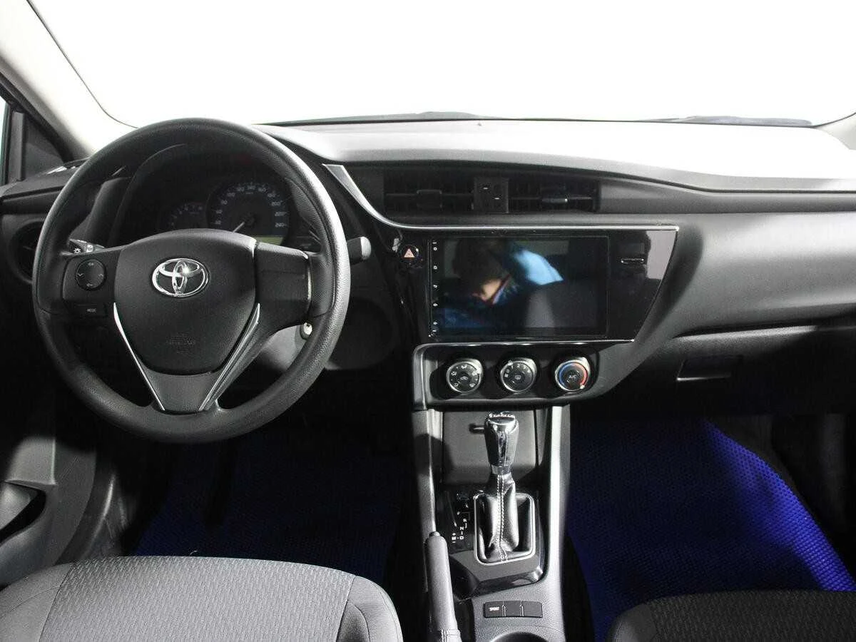 TOYOTA COROLLA, Черный, 2018, Вариатор, 122 л.с., цена от 896 000 руб.