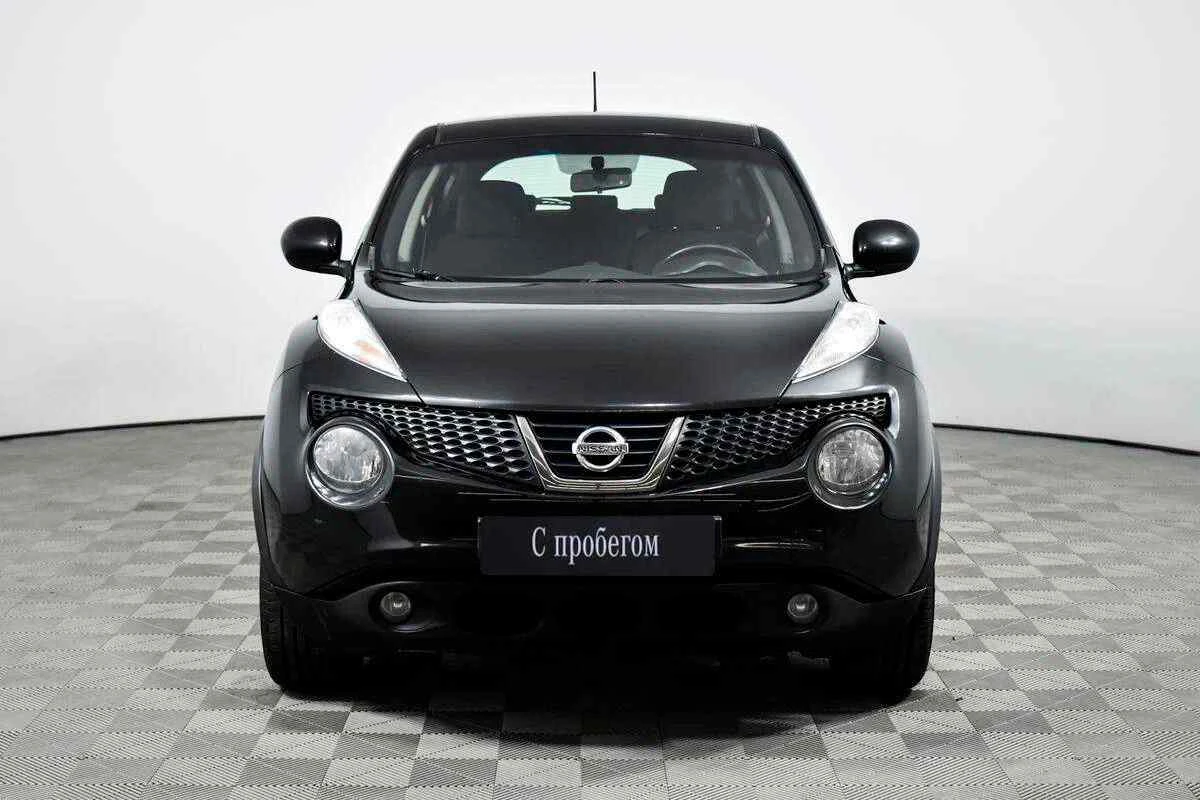 Nissan Juke, Черный, 2014, Вариатор, 117 л.с., цена от 864 000 руб.