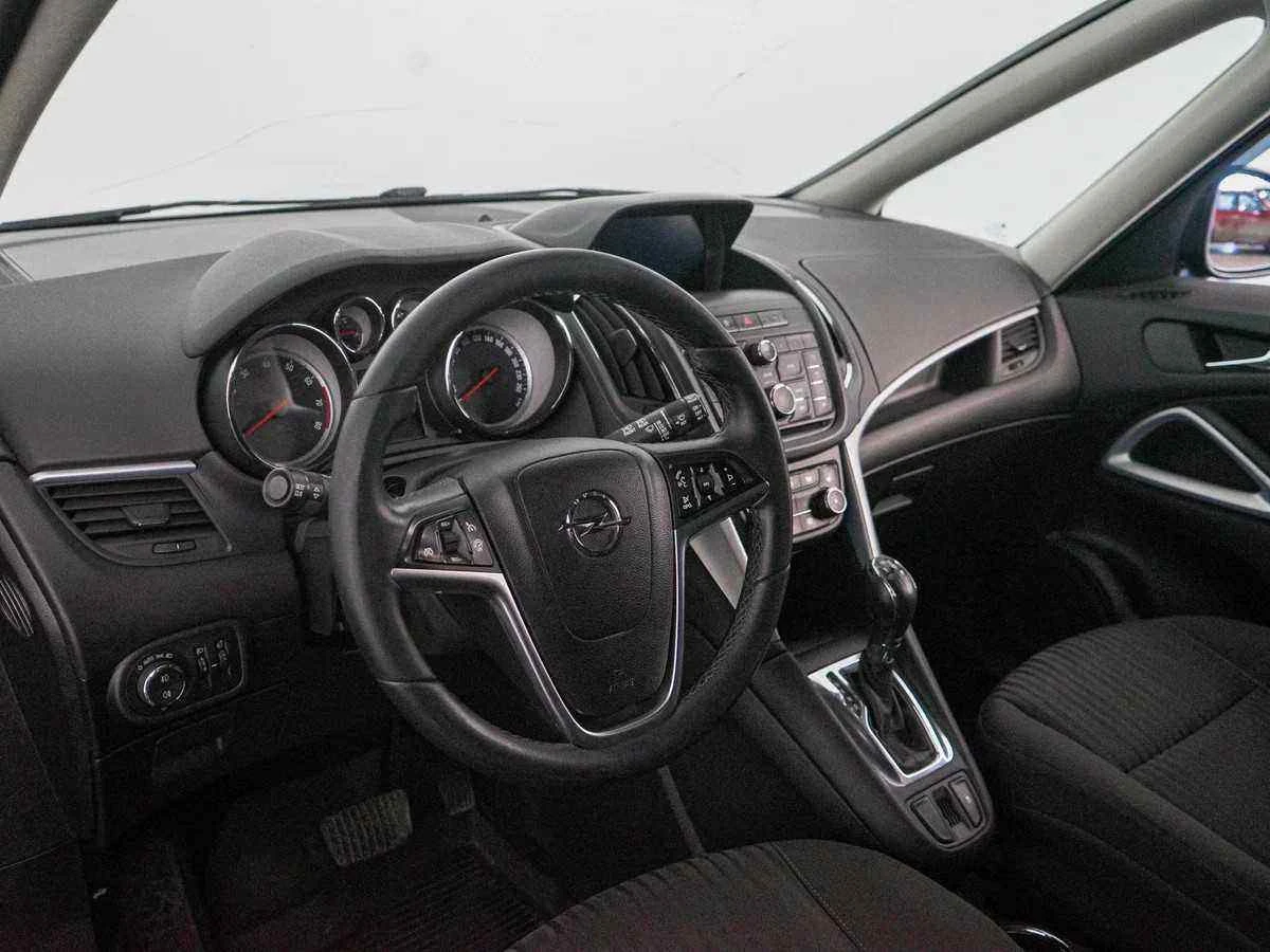 Opel Zafira, Коричневый, 2014, Автоматическая, 140 л.с., цена от 855 700 руб.