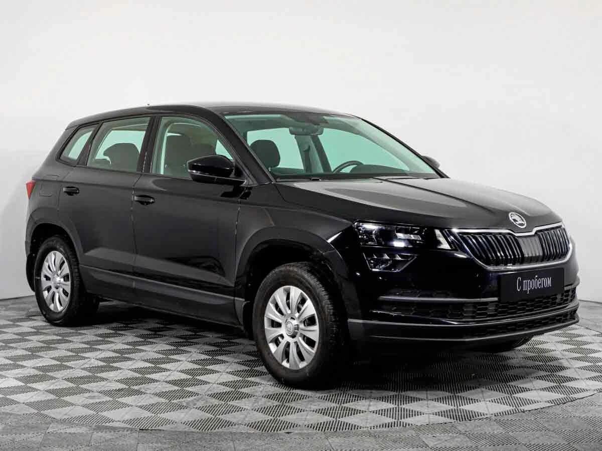 SKODA KAROQ, Черный, 2020, Робот, 150 л.с., цена от 1 702 400 руб.