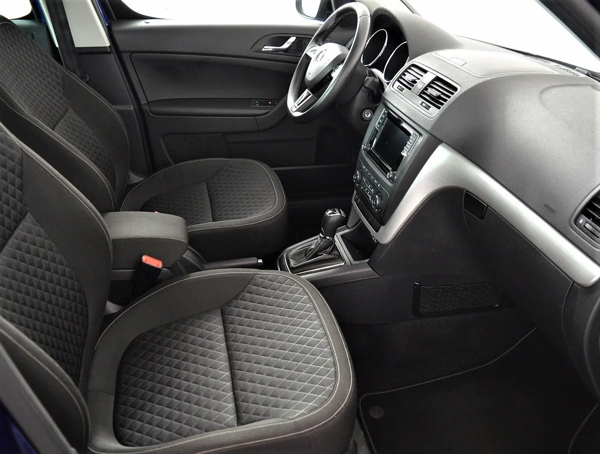 Skoda Yeti, Синий, 2016, Робот, 125 л.с., цена от 999 000 руб.