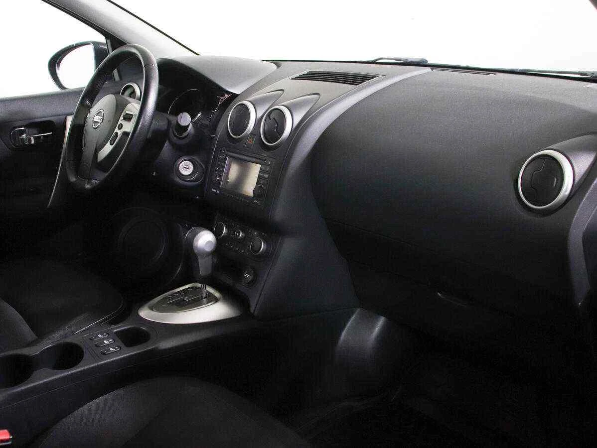 Nissan Qashqai, Черный, 2013, Вариатор, 141 л.с., цена от 519 000 руб.