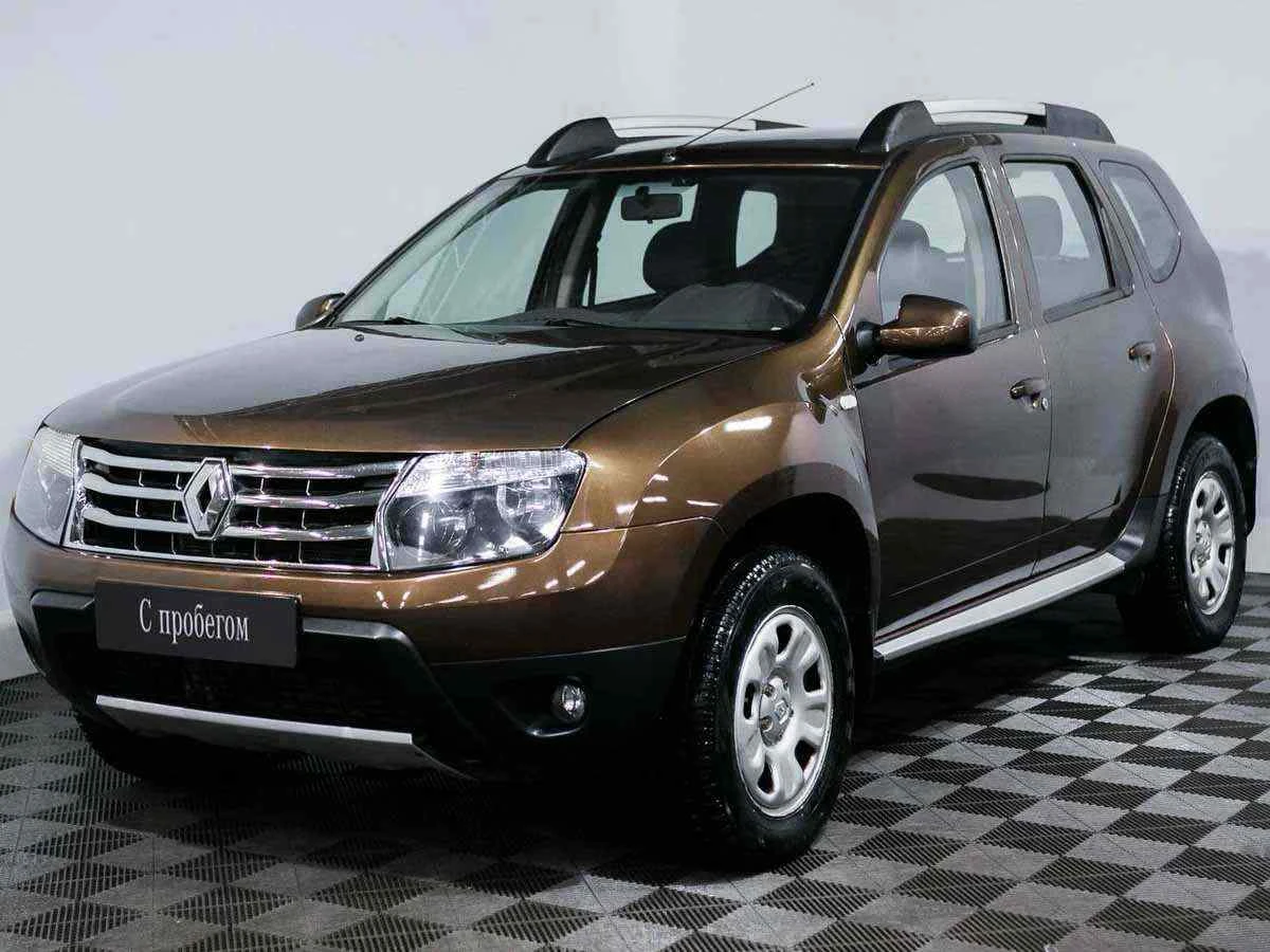Renault Duster, Коричневый, 2014, Механическая, 102 л.с., цена от 867 000 руб.