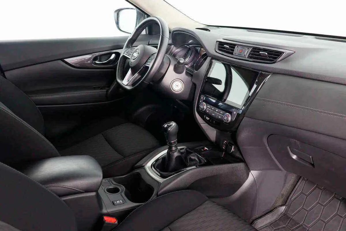 Nissan X-Trail, Белый, 2019, Вариатор, 144 л.с., цена от 1 885 000 руб.