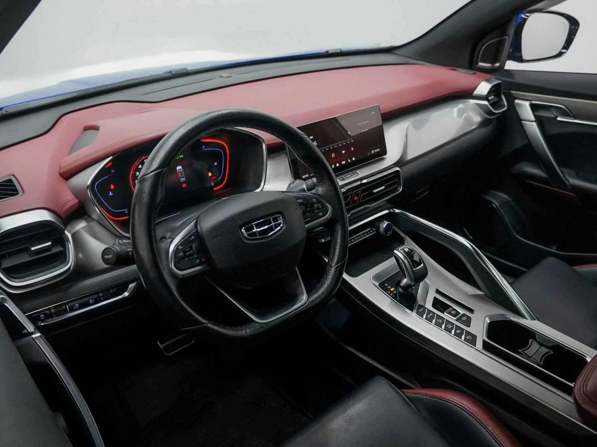 GEELY COOLRAY, Синий, 2020, Робот, 150 л.с., цена от 1 151 200 руб.