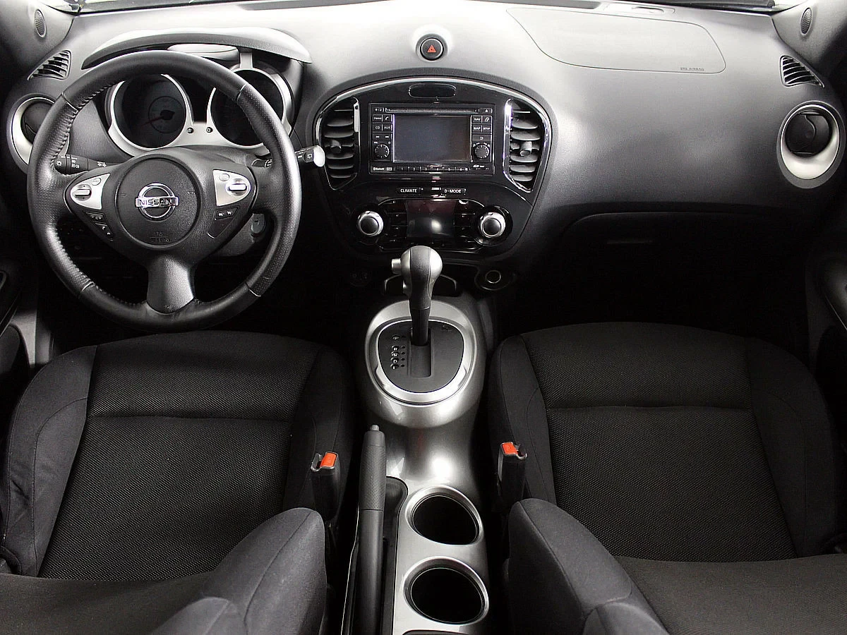 Nissan Juke, Коричневый, 2011, Вариатор, 117 л.с., цена от 475 000 руб.