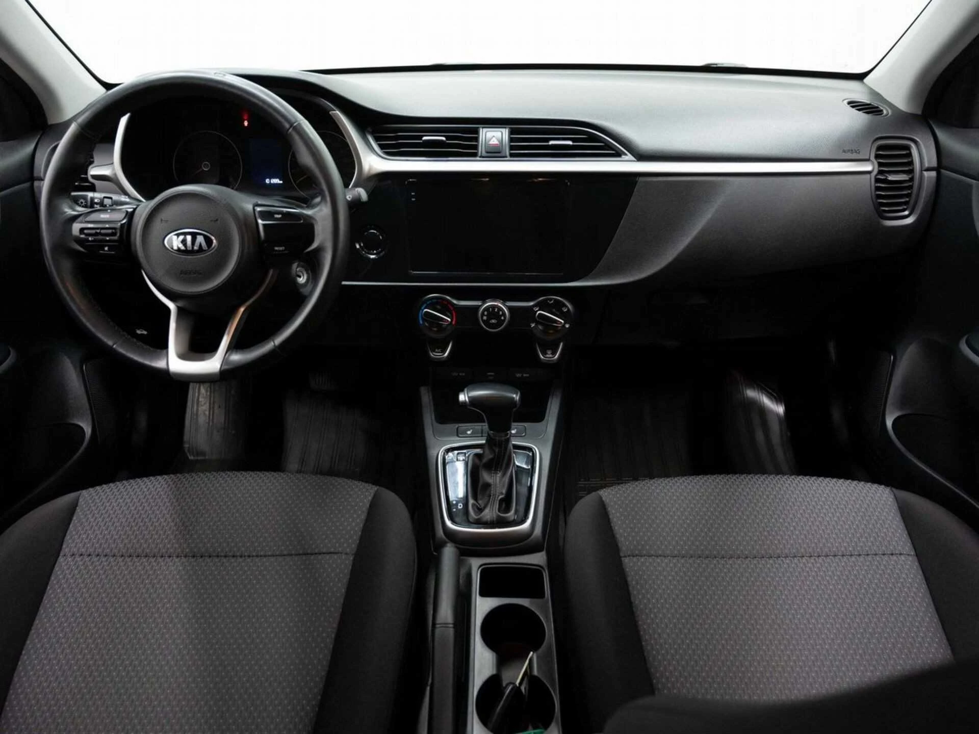 KIA RIO, Серебряный, 2020, Автоматическая, 123 л.с., цена от 848 000 руб.