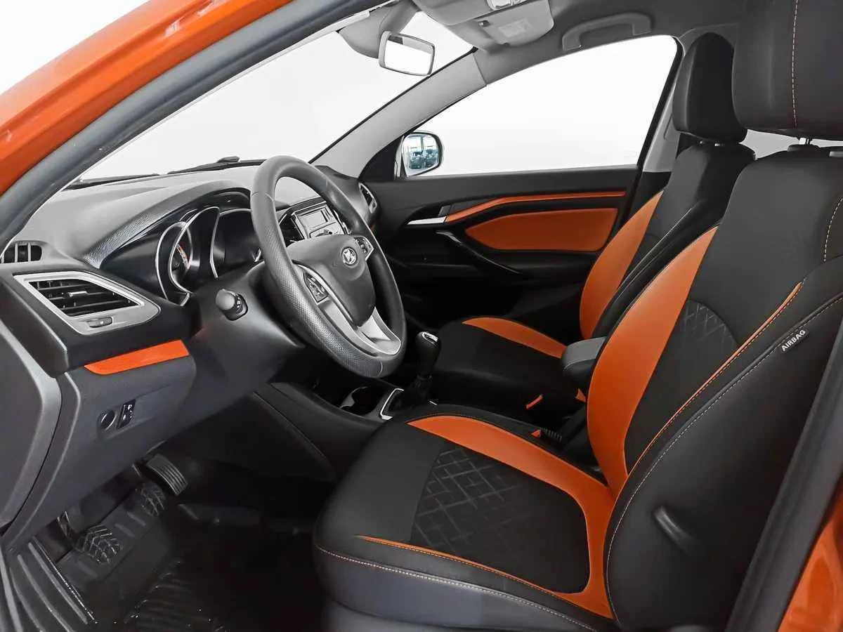 LADA Vesta SW Cross, Оранжевый, 2021, Механическая, 122 л.с., цена от 923 000 руб.