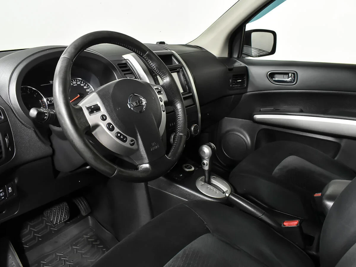 Nissan X-Trail, Серебряный, 2012, Вариатор, 141 л.с., цена от 715 000 руб.