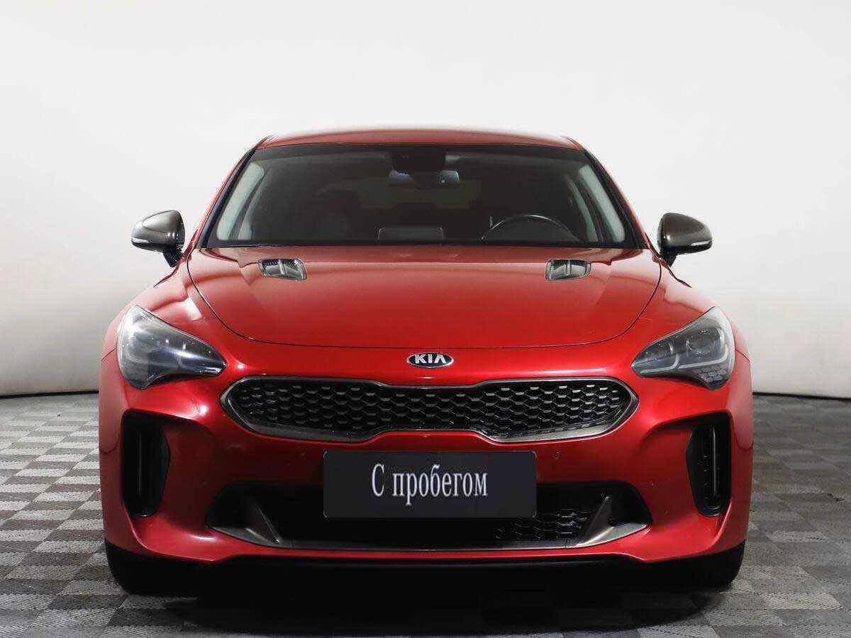 KIA Stinger, Красный, 2018, Автоматическая, 370 л.с., цена от 1 890 000 руб.
