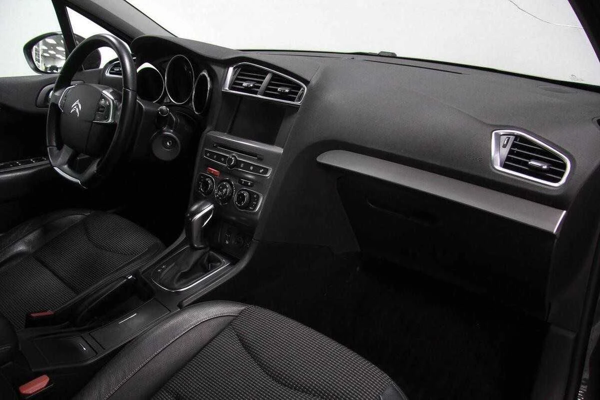 CITROEN C4, Коричневый, 2018, Автоматическая, 150 л.с., цена от 1 035 200 руб.
