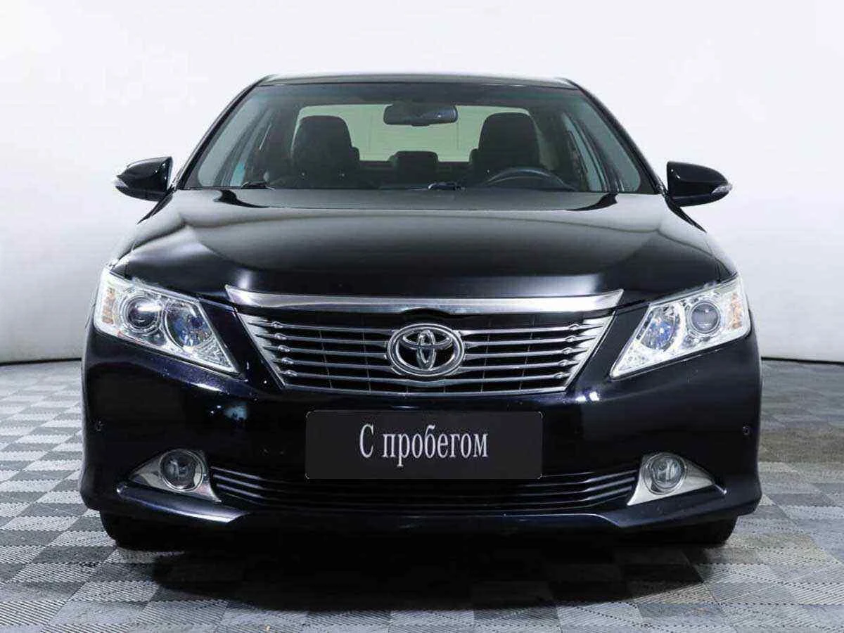 Toyota Camry, Черный, 2013, Автоматическая, 148 л.с., цена от 860 000 руб.