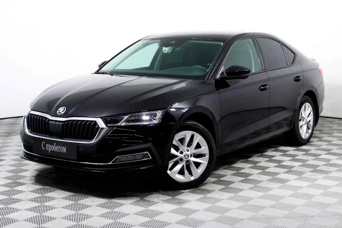 SKODA OCTAVIA, Черный, 2022, Робот, 190 л.с., цена от 2 472 000 руб.