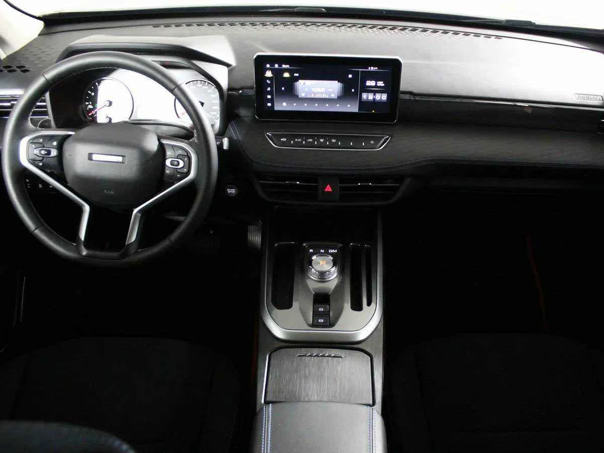 Haval Jolion, Черный, 2023, Робот, 2022 л.с., цена от 1 649 000 руб.