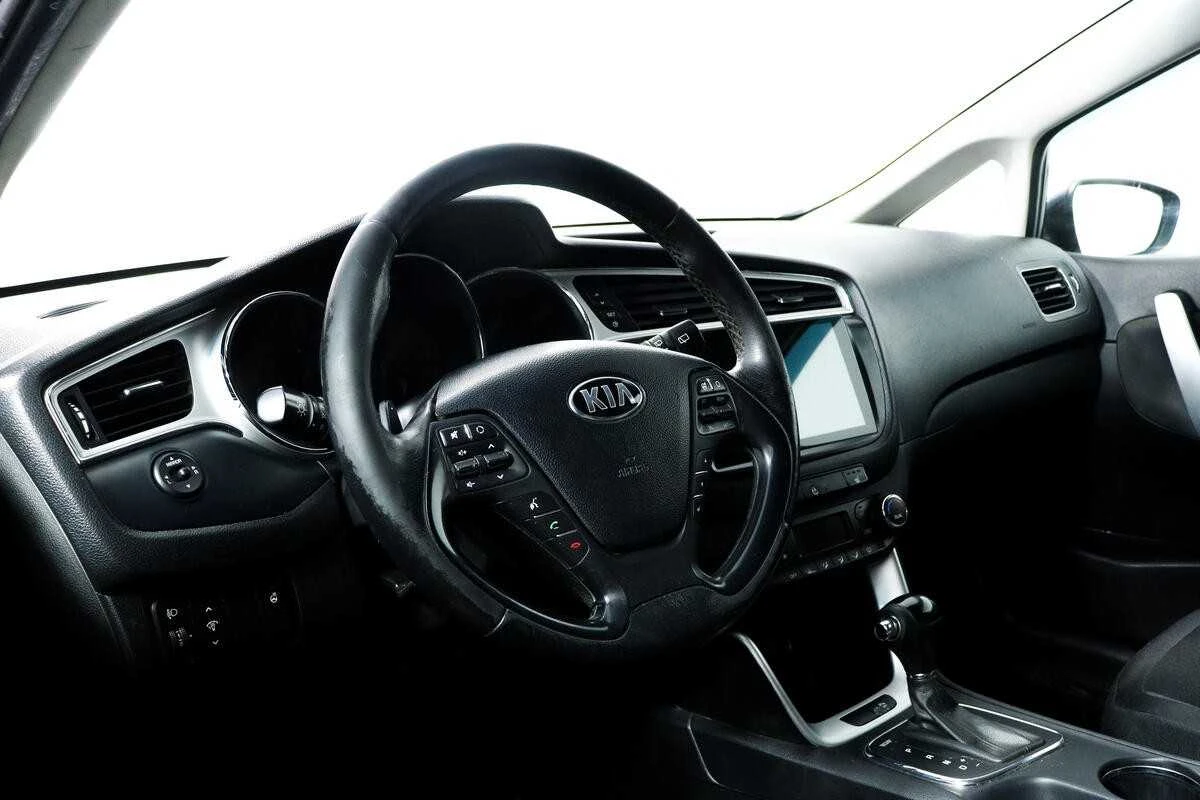 KIA CEED, Серый, 2018, Автоматическая, 130 л.с., цена от 816 000 руб.