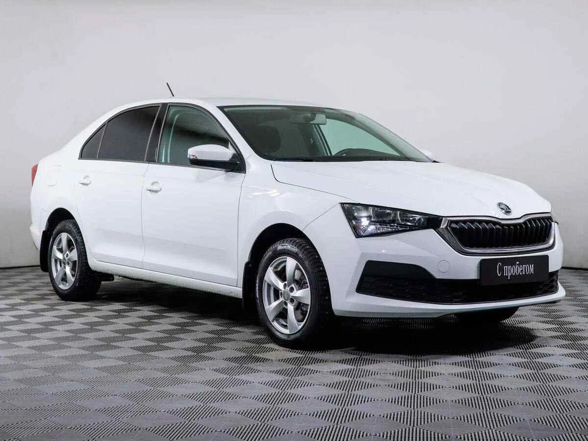 Skoda Rapid, Белый, 2021, Автоматическая, 110 л.с., цена от 1 287 000 руб.