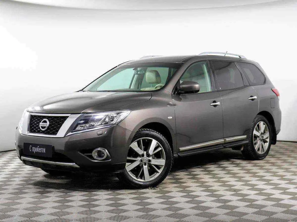 Nissan Pathfinder, Коричневый, 2014, Вариатор, 249 л.с., цена от 1 463 000 руб.
