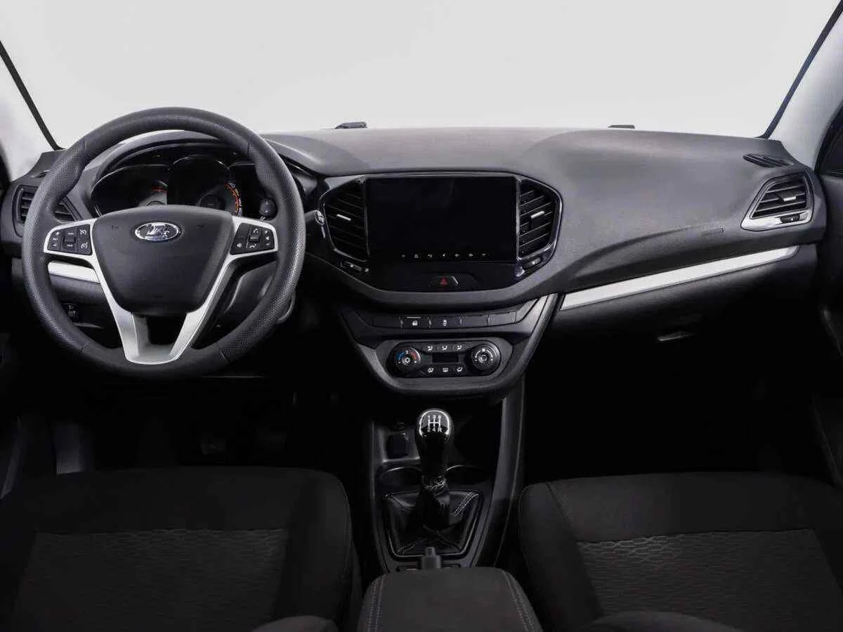LADA Vesta, Серый, 2020, Механическая, 122 л.с., цена от 480 000 руб.
