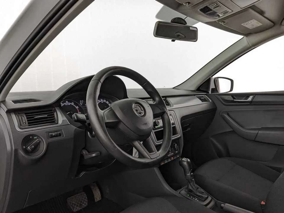 SKODA RAPID, Белый, 2017, Автоматическая, 110 л.с., цена от 873 600 руб.