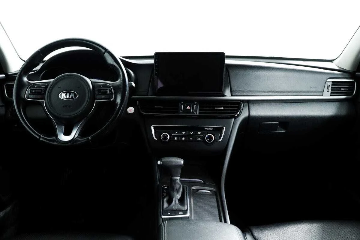 KIA K5, Белый, 2017, Автоматическая, 151 л.с., цена от 1 376 000 руб.