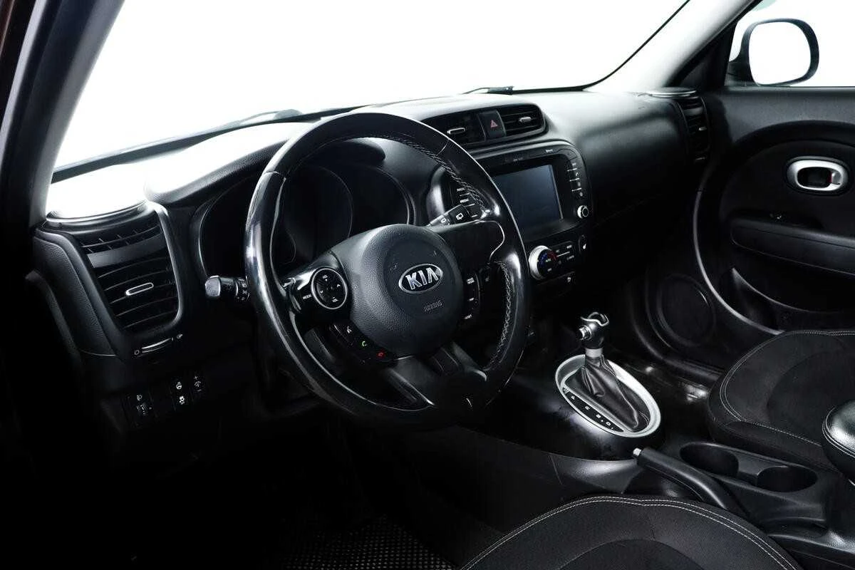 KIA SOUL, Коричневый, 2018, Автоматическая, 150 л.с., цена от 1 032 000 руб.