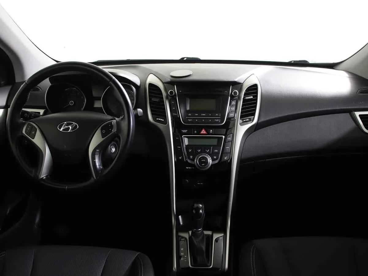 Hyundai i30, Коричневый, 2014, Автоматическая, 130 л.с., цена от 627 000 руб.