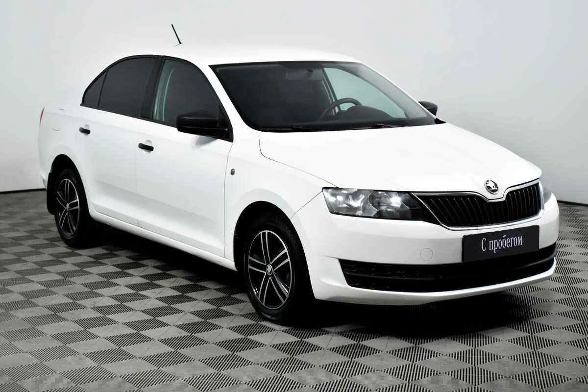 Skoda Rapid, Белый, 2016, Механическая, 90 л.с., цена от 465 000 руб.
