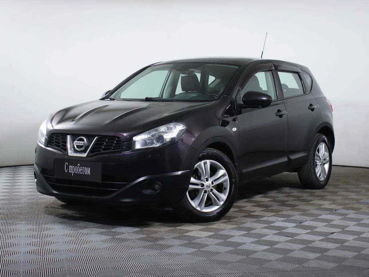 Nissan Qashqai, Коричневый, 2013, Вариатор, 141 л.с., цена от 526 000 руб.