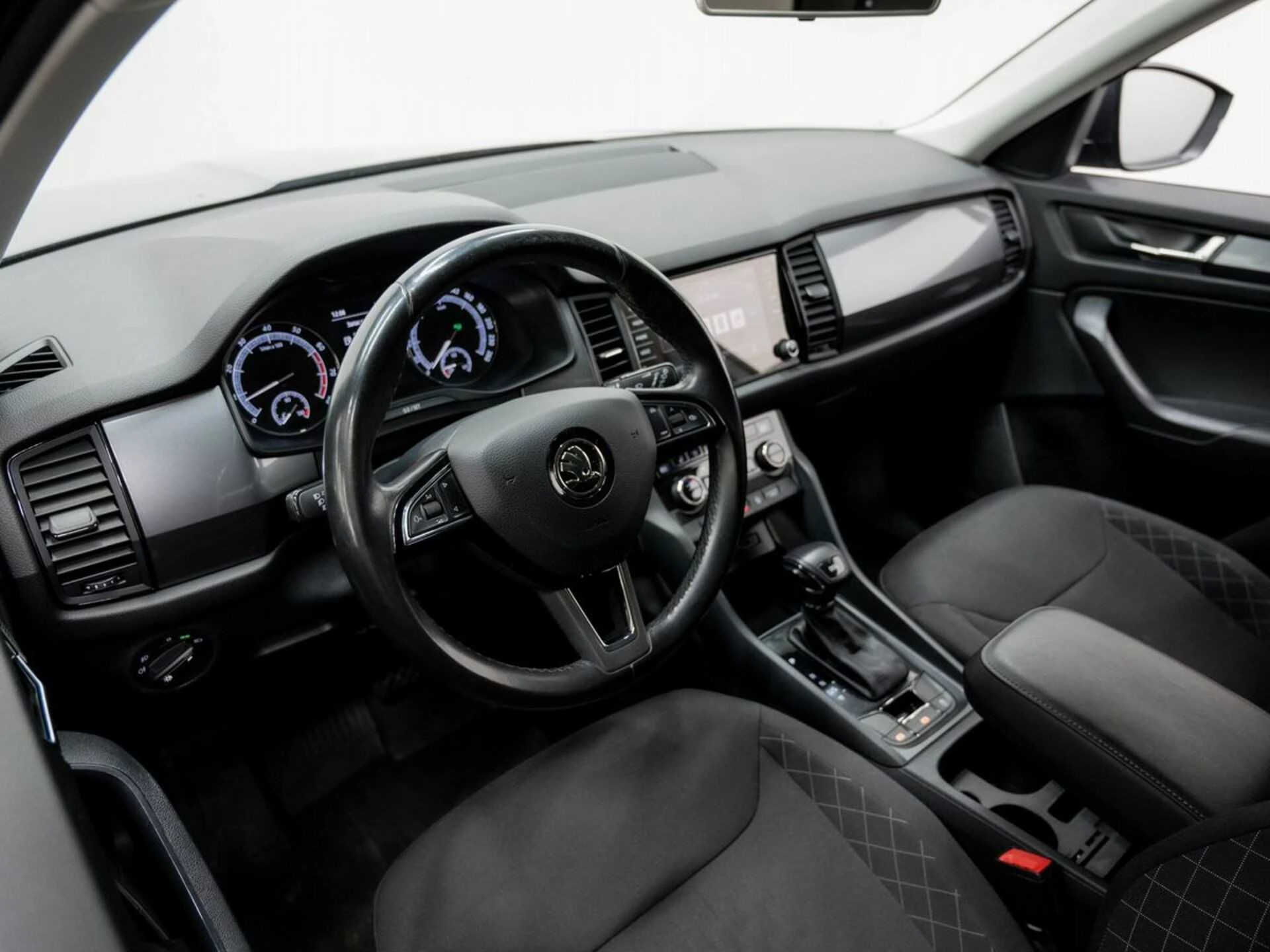 SKODA KODIAQ, Серый, 2019, Робот, 150 л.с., цена от 1 277 600 руб.