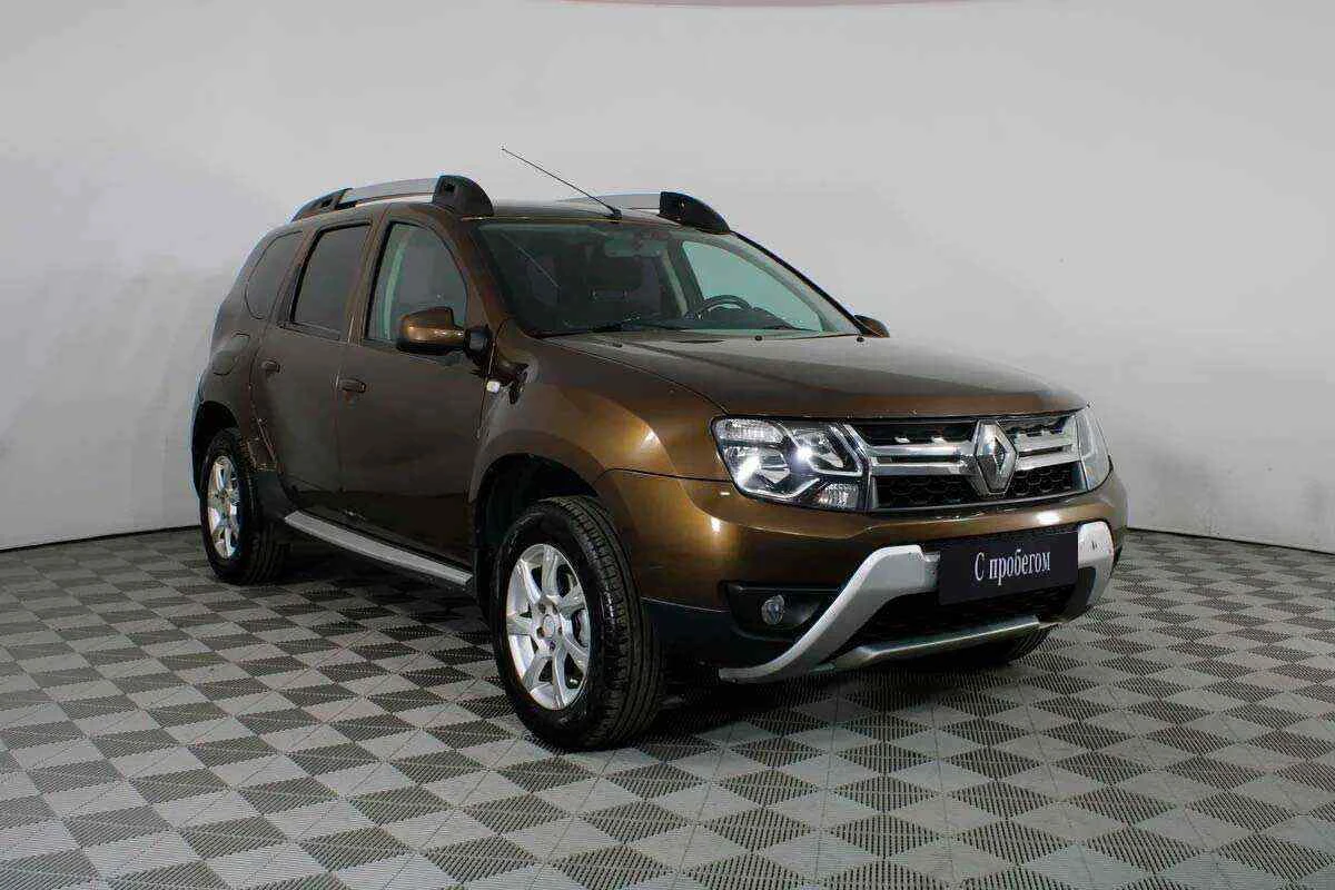 Renault Duster, Коричневый, 2015, Механическая, 114 л.с., цена от 845 000 руб.