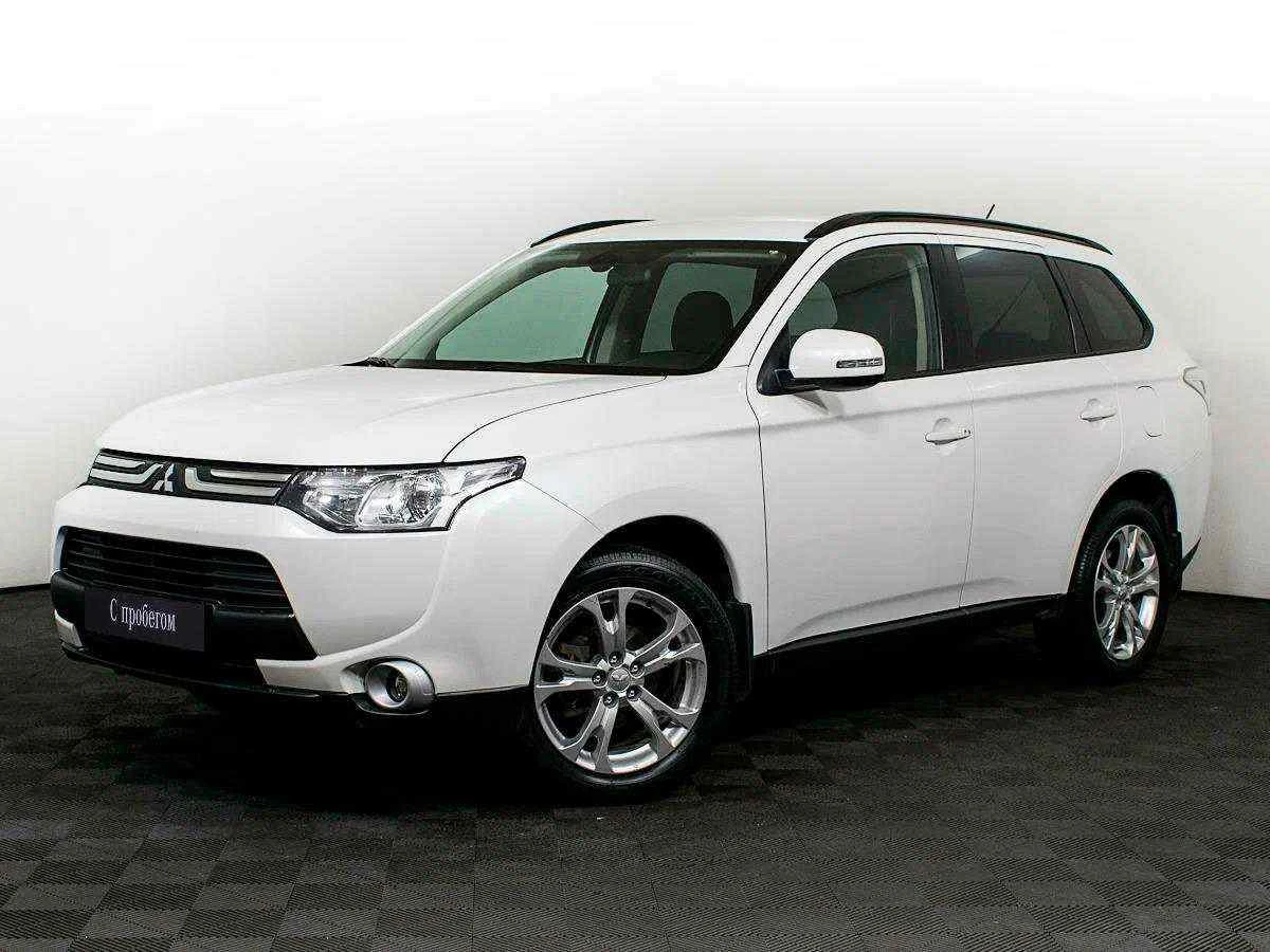 Mitsubishi Outlander, Белый, 2012, Вариатор, 167 л.с., цена от 874 000 руб.