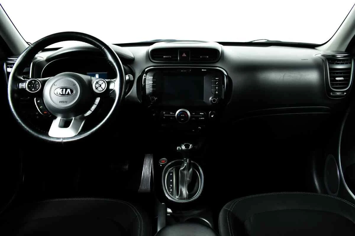 KIA Soul, Серебряный, 2018, Автоматическая, 150 л.с., цена от 1 120 000 руб.