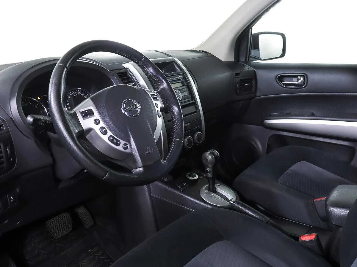 NISSAN X-TRAIL, Серый, 2012, Вариатор, 141 л.с., цена от 880 000 руб.