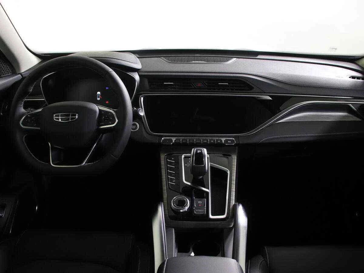 Geely Atlas Pro, Серый, 2021, Робот, 177 л.с., цена от 1 885 000 руб.